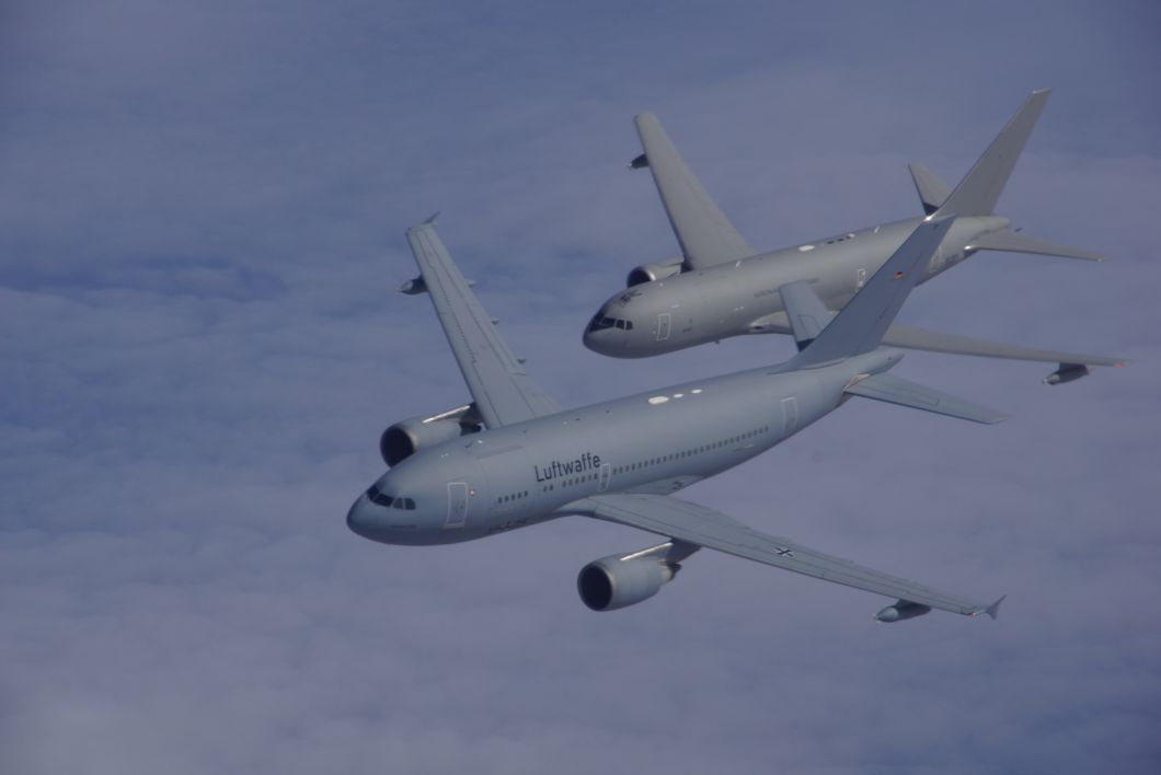 Tanker formation Tanker formation